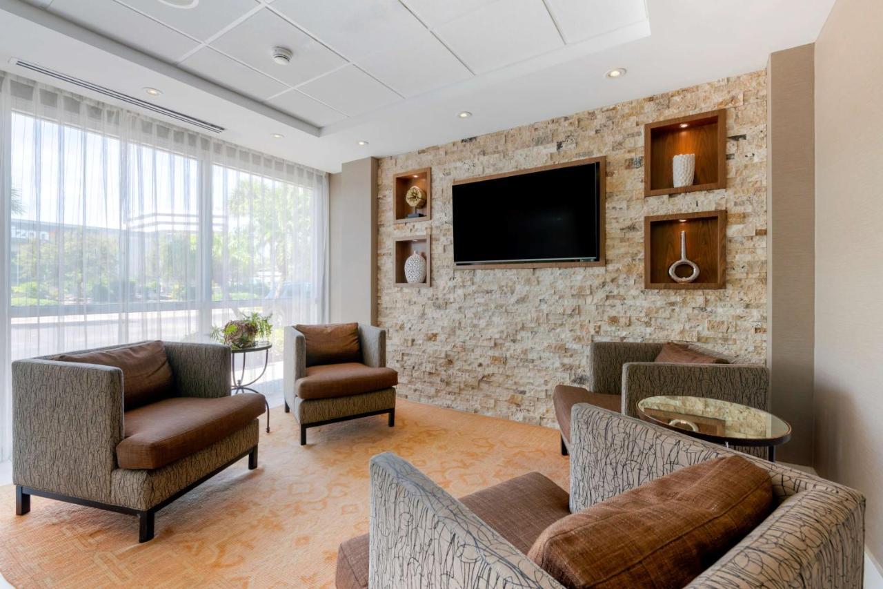 Best Western Plus Windsor Inn North Miami Extérieur photo