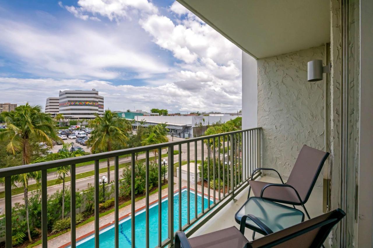 Best Western Plus Windsor Inn North Miami Extérieur photo