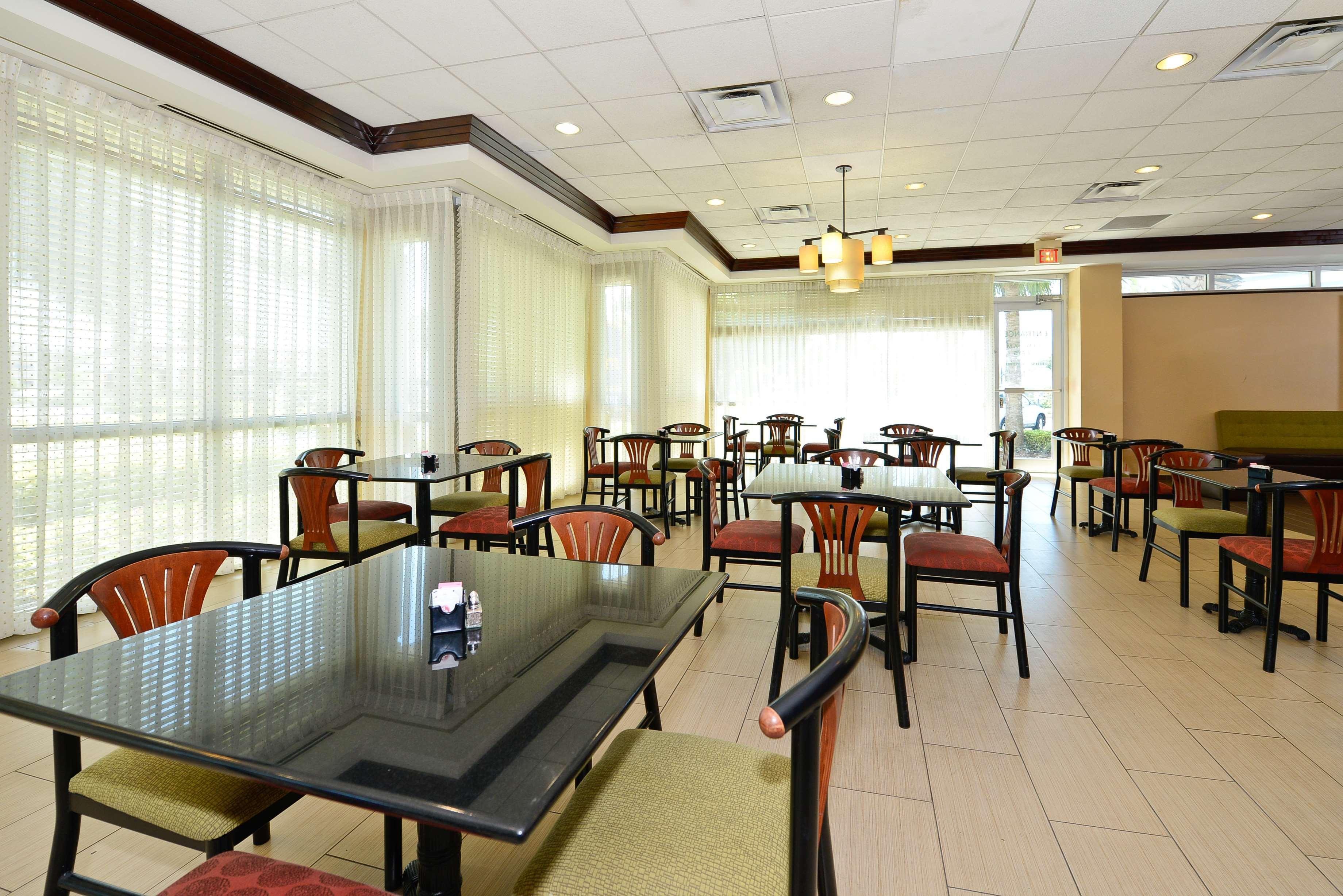 Best Western Plus Windsor Inn North Miami Extérieur photo